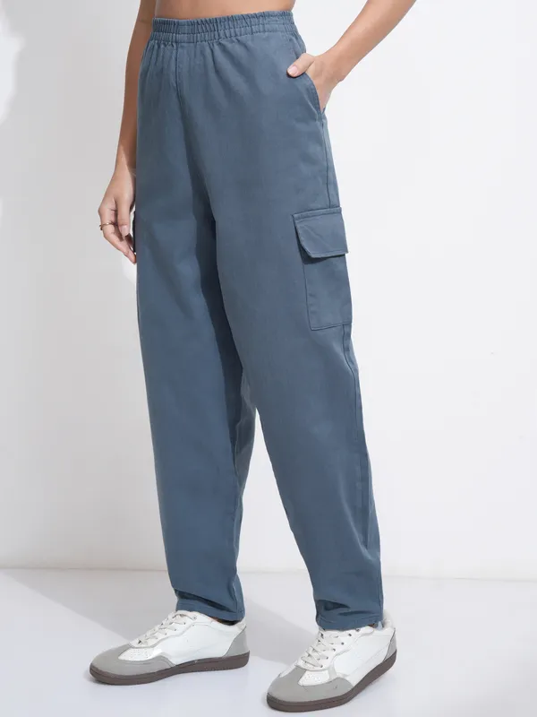 Tokyo Talkies Women Blue Solid Mom Fit Cargos