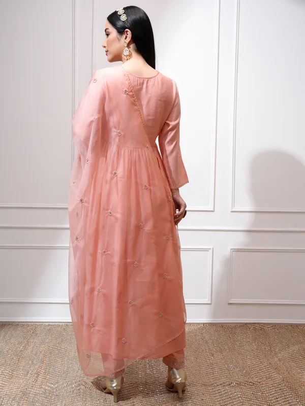 Vishudh Women Peach Kurta With Palazzos And Dupatta