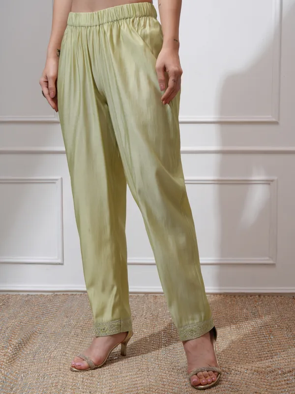 Vishudh Women Green Kurta With Palazzos And Dupatta