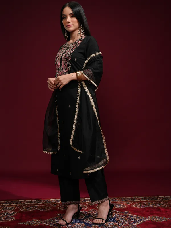 Vishudh Women Black Kurta With Palazzos And Dupatta