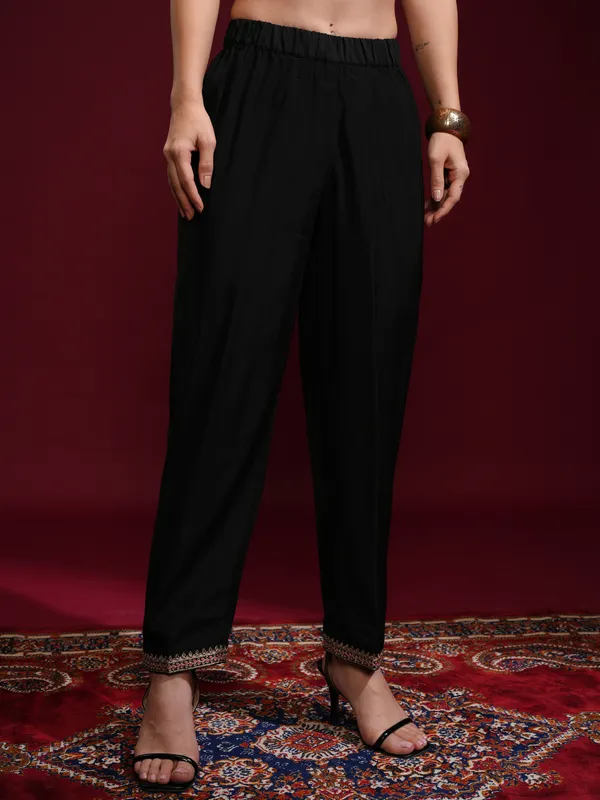Vishudh Women Black Kurta With Palazzos And Dupatta