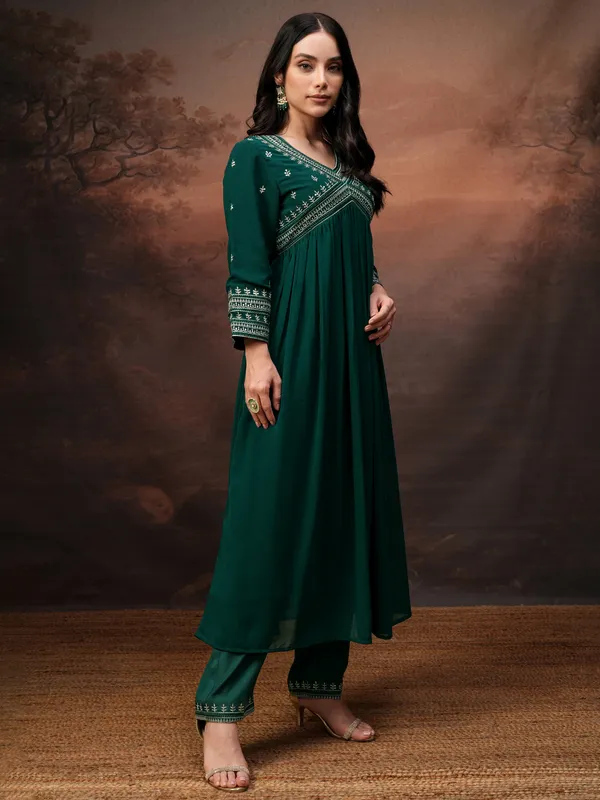 Vishudh Women Teal Embroidered Kurta With Palazzo And Dupatta