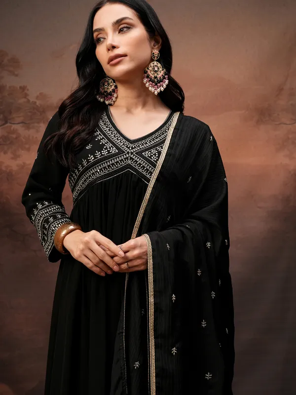 Vishudh Women Black Embroidered Kurta With Palazzo And Dupatta