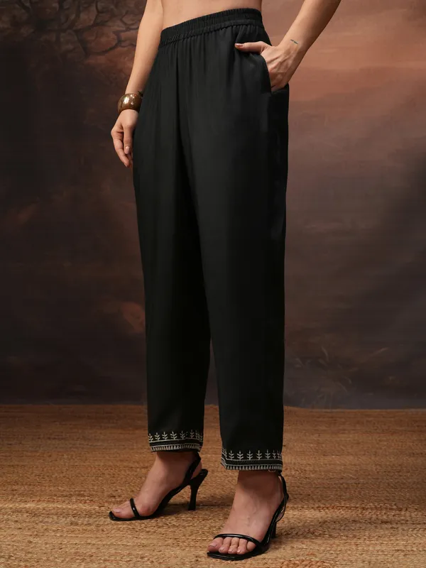 Vishudh Women Black Embroidered Kurta With Palazzo And Dupatta