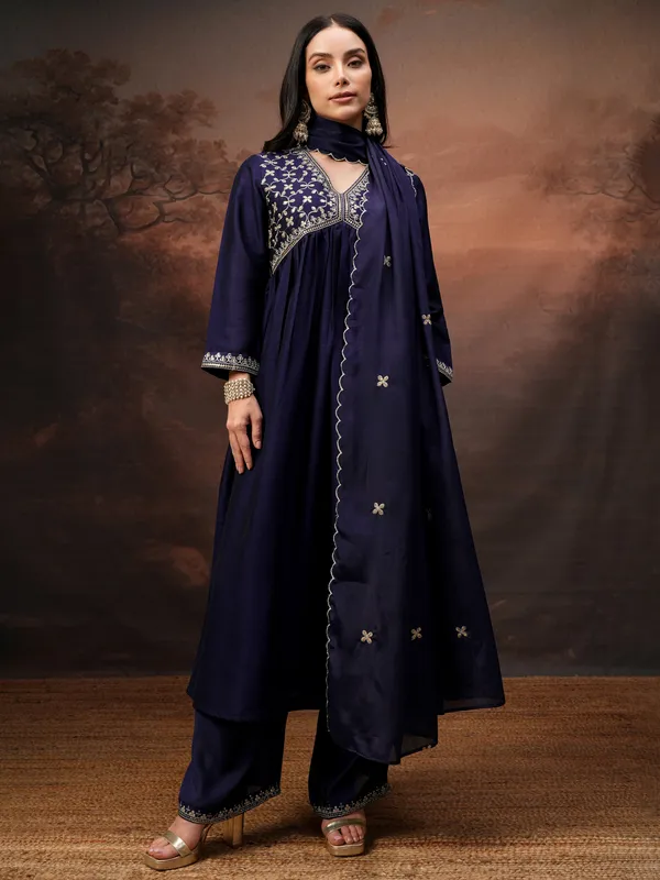 Vishudh Women Purple Embroidered Kurta With Palazzo And Dupatta