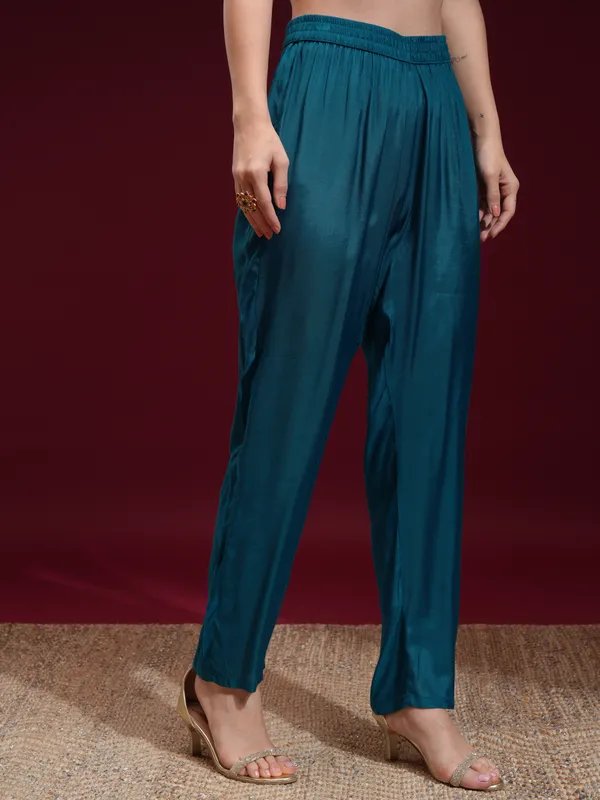 Vishudh Women Teal Printed Kurta With Palazzo And Dupatta