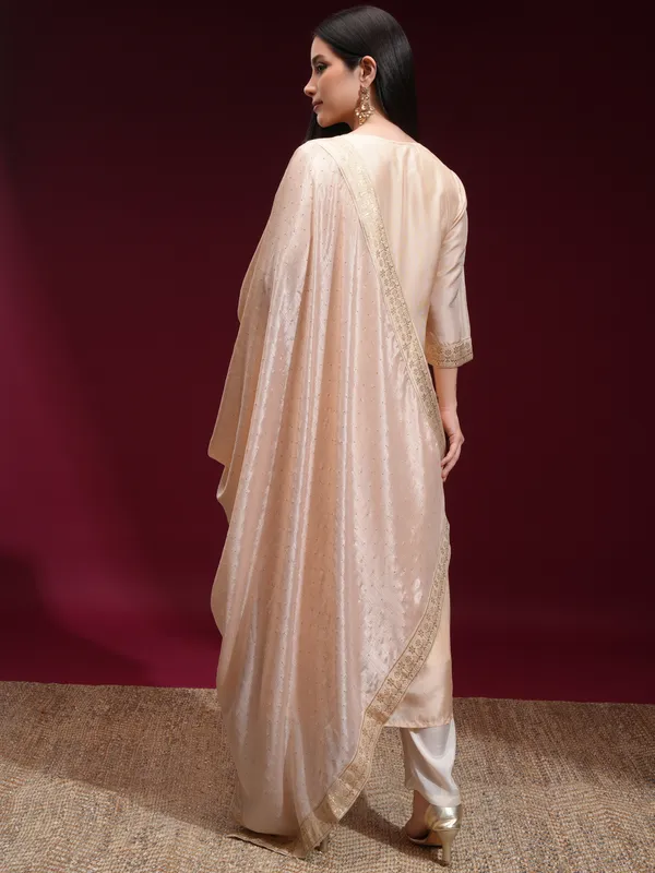 Vishudh Women Beige Printed Kurta With Palazzo And Dupatta