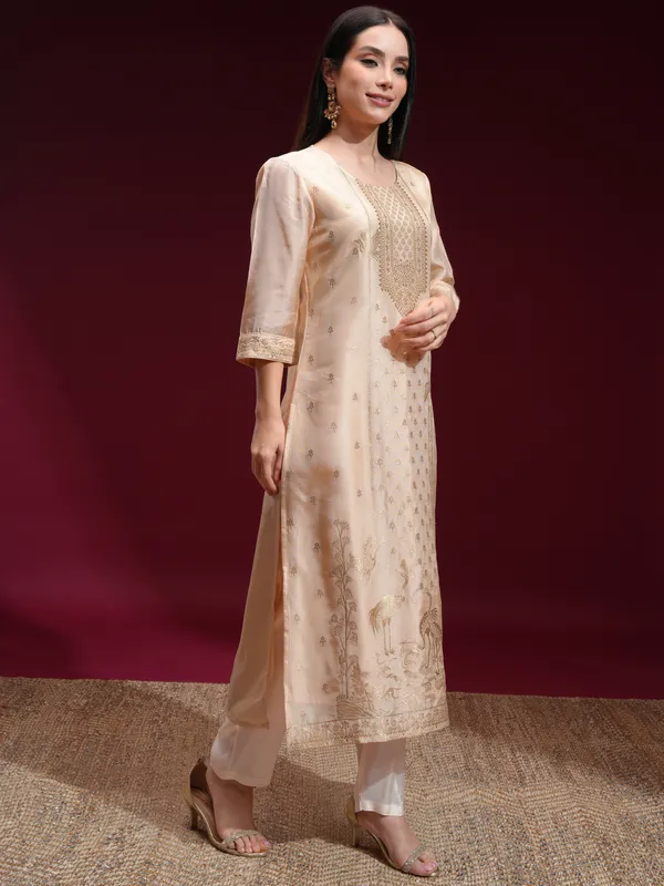 Vishudh Women Beige Printed Kurta With Palazzo And Dupatta