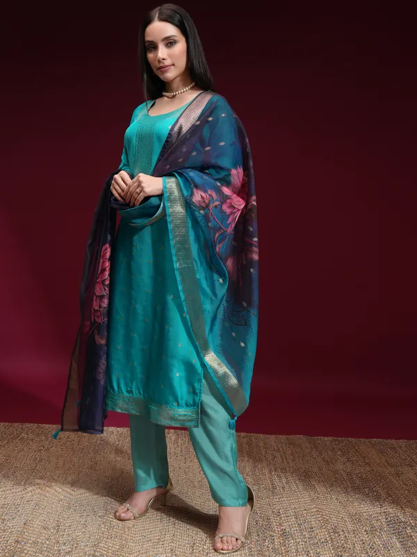 Vishudh Women Turquoise Printed Kurta With Palazzo And Dupatta