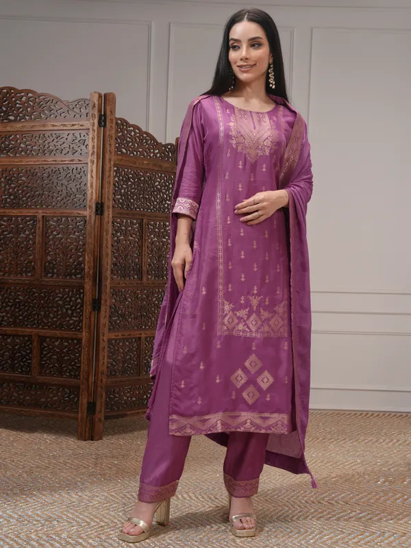 Vishudh Women Mauve Printed Kurta With Palazzo And Dupatta