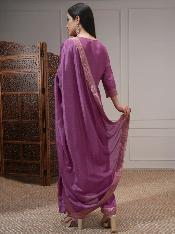 Vishudh Women Mauve Printed Kurta With Palazzo And Dupatta