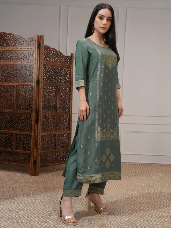 Vishudh Women Green Women Kurta With Palazzos And Dupatta