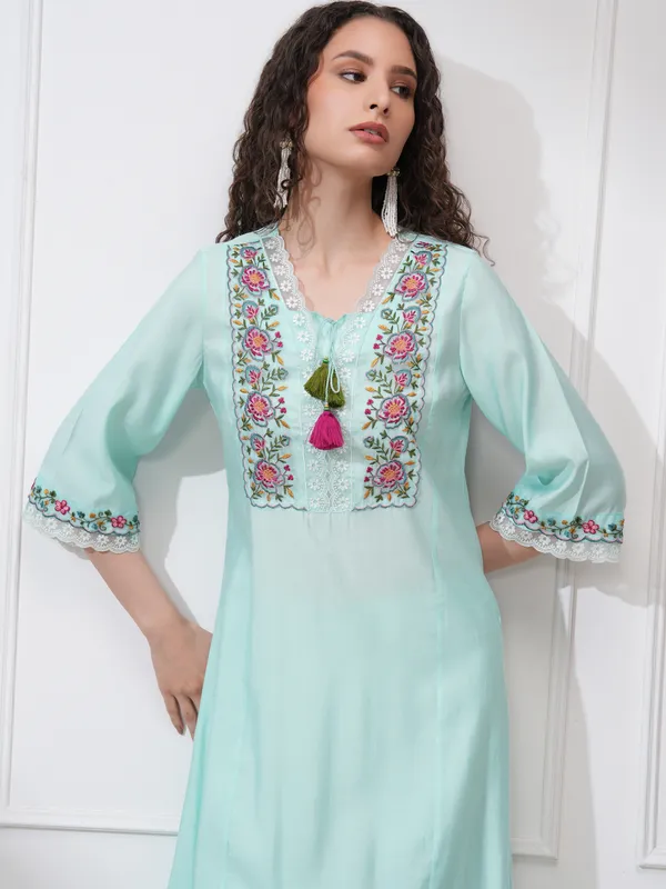 Vishudh Women Blue Embroidered Kurta With Trouser