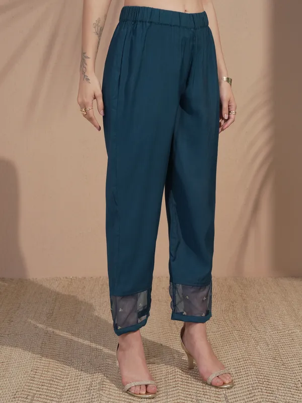 Women Kurta With Trouser And Dupatta