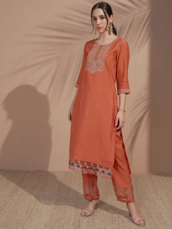 Women Kurta With Trouser And Dupatta