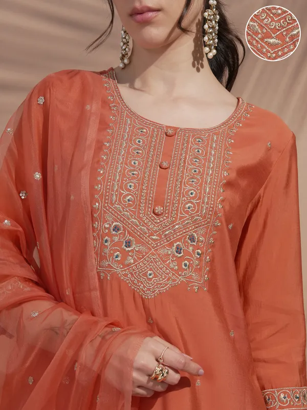 Women Kurta With Trouser And Dupatta