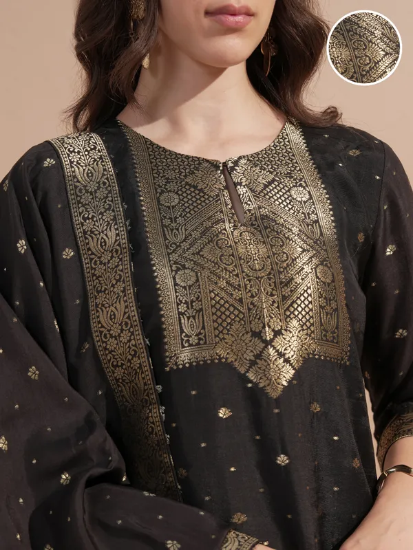 Vishudh Women Black Printed Kurta With Trouser And Dupatta