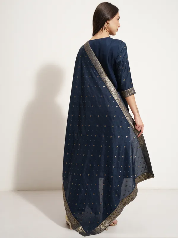 Women Kurta With Trouser And Dupatta