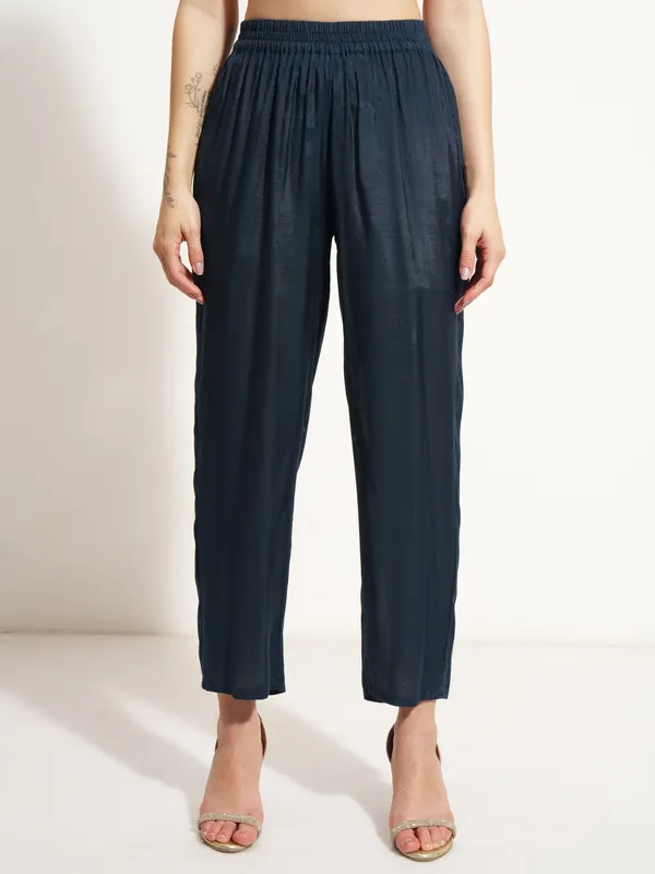 Women Kurta With Trouser And Dupatta