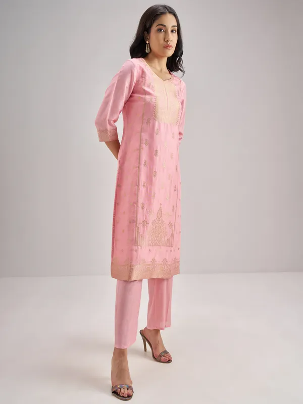 Vishudh Women Pink Embroidered Kurta With Trouser And Dupatta