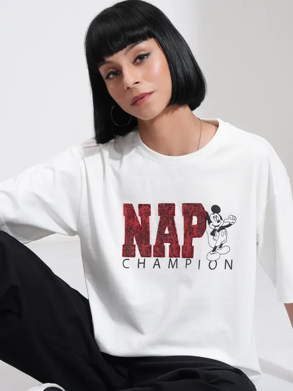 Disney By Tokyo Talkies Women White Mickey Mouse Printed Round Neck T-Shirt