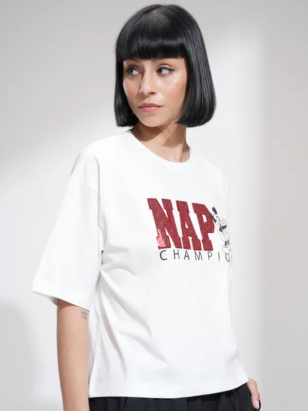 Disney By Tokyo Talkies Women White Mickey Mouse Printed Round Neck T-Shirt