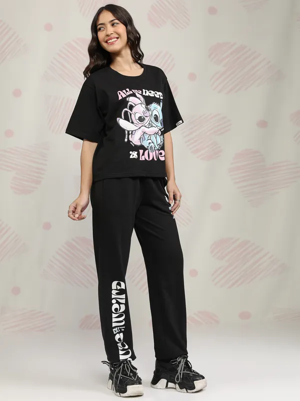 Stitch Women T-Shirt With Jogger Co-Ords