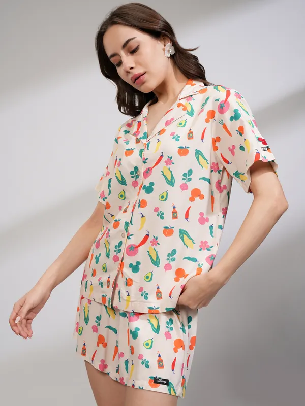 Disney By Tokyo Talkies Women Off White Mickey Mouse Shirt With Short