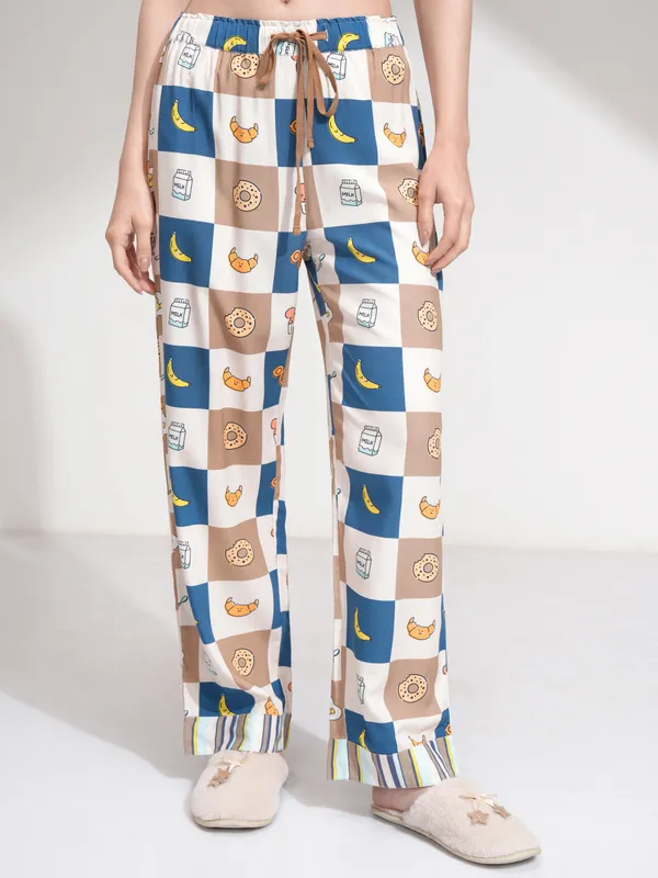 Disney By Tokyo Talkies Women Beige Mickey Mouse Shirt With Trouser