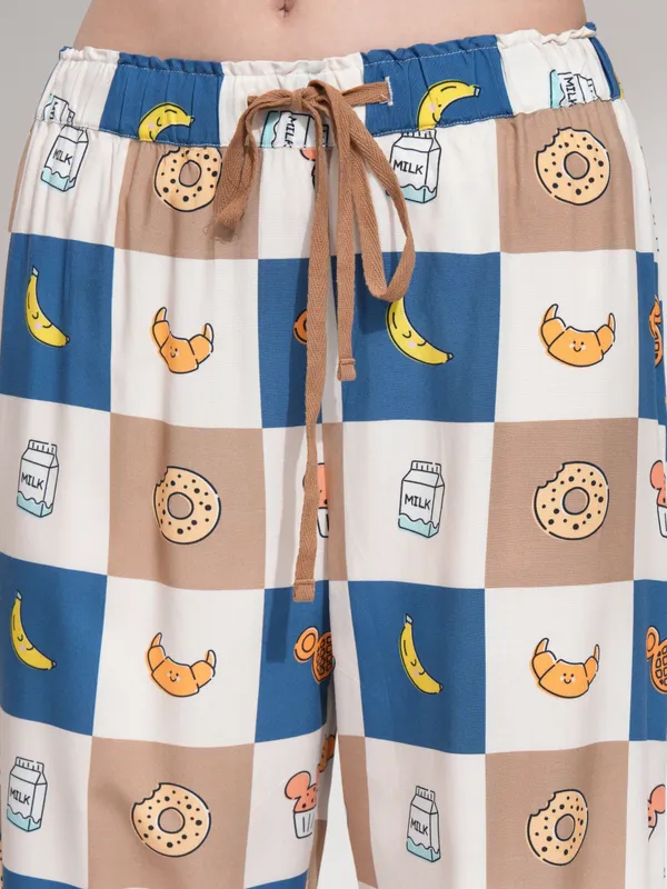 Disney By Tokyo Talkies Women Beige Mickey Mouse Shirt With Trouser