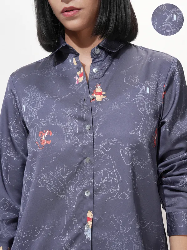 Disney By Tokyo Talkies Women Navy Blue Winnie The Pooh Shirt With Trousers Co-Ords