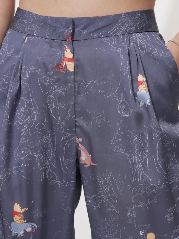 Disney By Tokyo Talkies Women Navy Blue Winnie The Pooh Shirt With Trousers Co-Ords