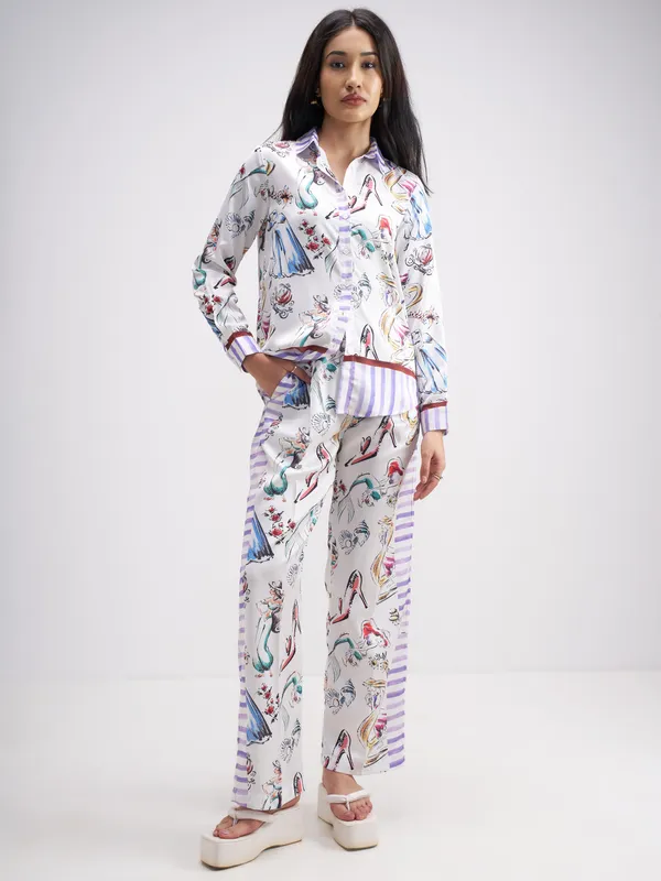 Disney By Tokyo Talkies Women Multi Disney Princess Shirt With Trouser Co-Ords
