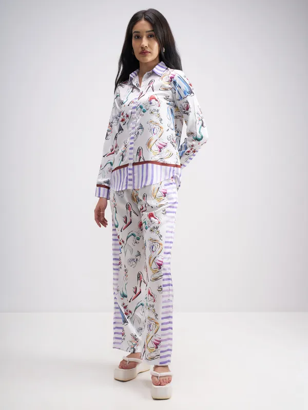 Disney By Tokyo Talkies Women Multi Disney Princess Shirt With Trouser Co-Ords