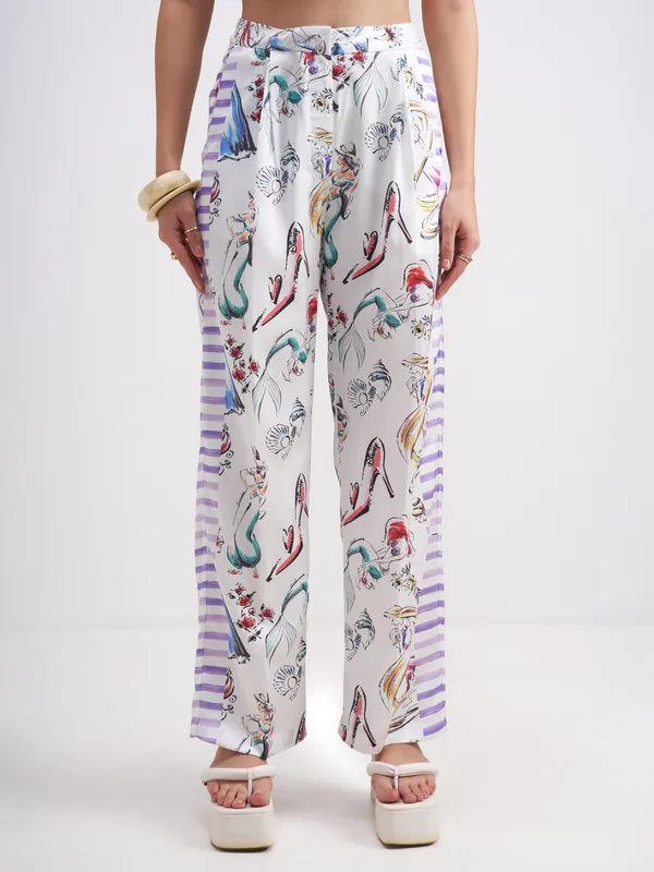 Disney By Tokyo Talkies Women Multi Disney Princess Shirt With Trouser Co-Ords