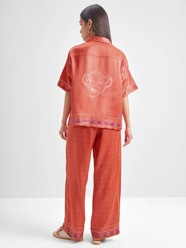 Disney By Tokyo Talkies Women Rust Lion King Shirt With Trouser Co-Ords