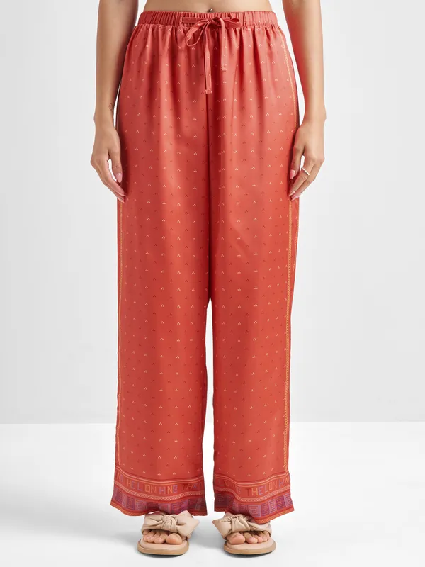 Disney By Tokyo Talkies Women Rust Lion King Shirt With Trouser Co-Ords