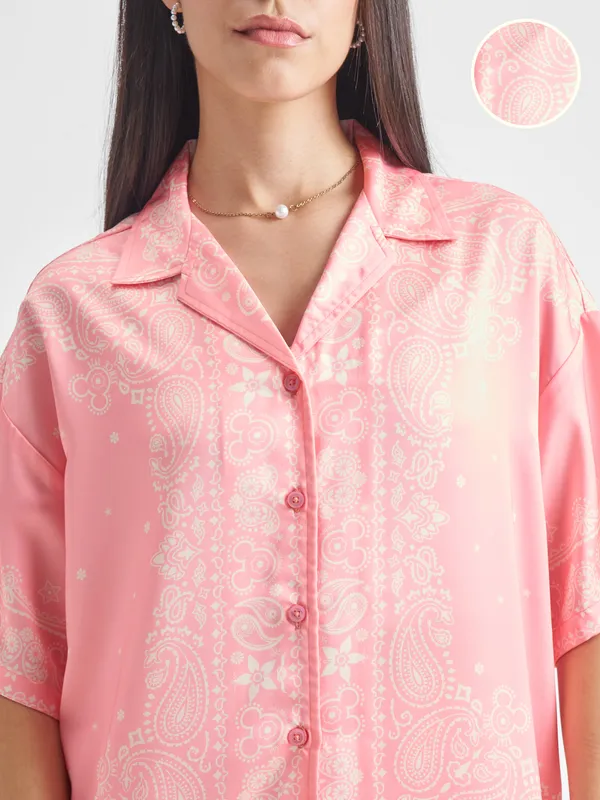 Disney By Tokyo Talkies Women Pink Mickey Mouse Shirt With Shorts Co-Ords