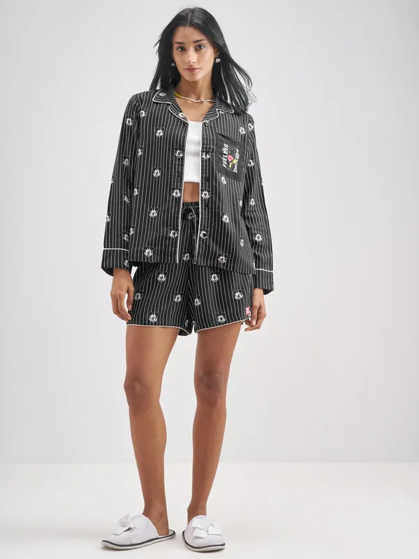 Disney By Tokyo Talkies Women Black Mickey Mouse Shirt With Shorts Co-Ords