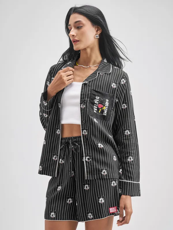 Disney By Tokyo Talkies Women Black Mickey Mouse Shirt With Shorts Co-Ords