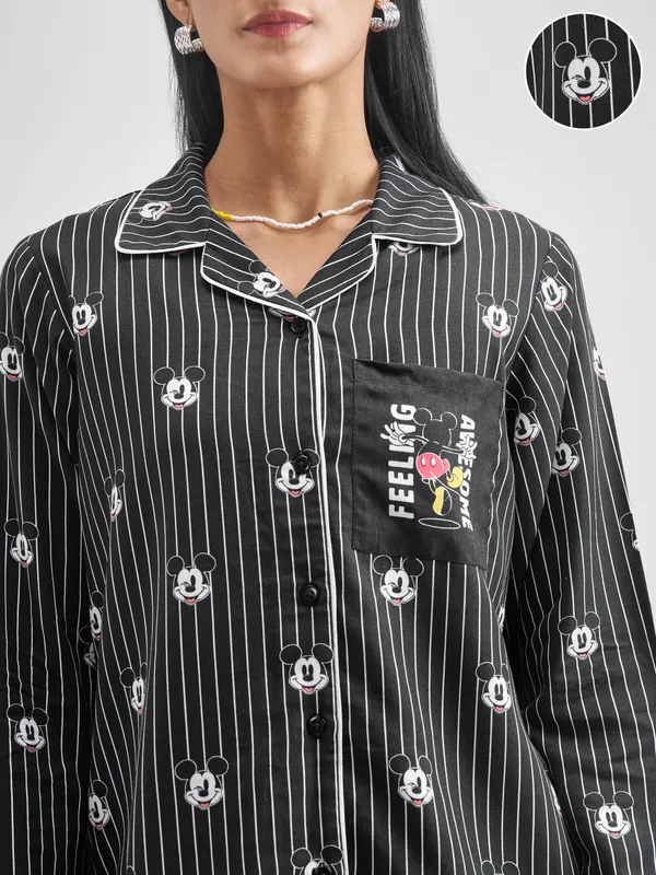 Disney By Tokyo Talkies Women Black Mickey Mouse Shirt With Shorts Co-Ords