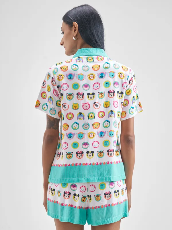 Disney By Tokyo Talkies Women White Disney Characters Shirt With Shorts Co-Ords