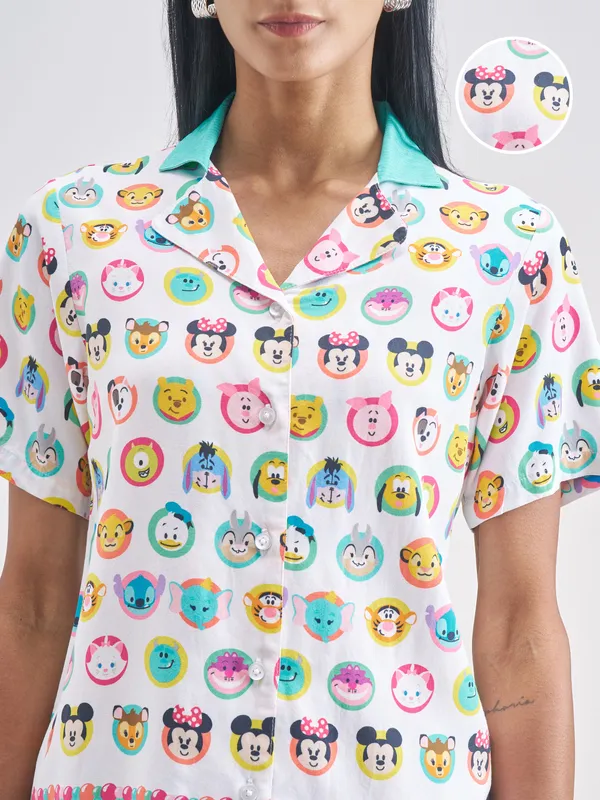 Disney By Tokyo Talkies Women White Disney Characters Shirt With Shorts Co-Ords