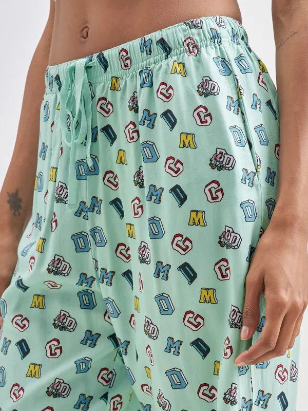 Disney By Tokyo Talkies Women Green Donald Duck Shirt With Trouser Co-Ords