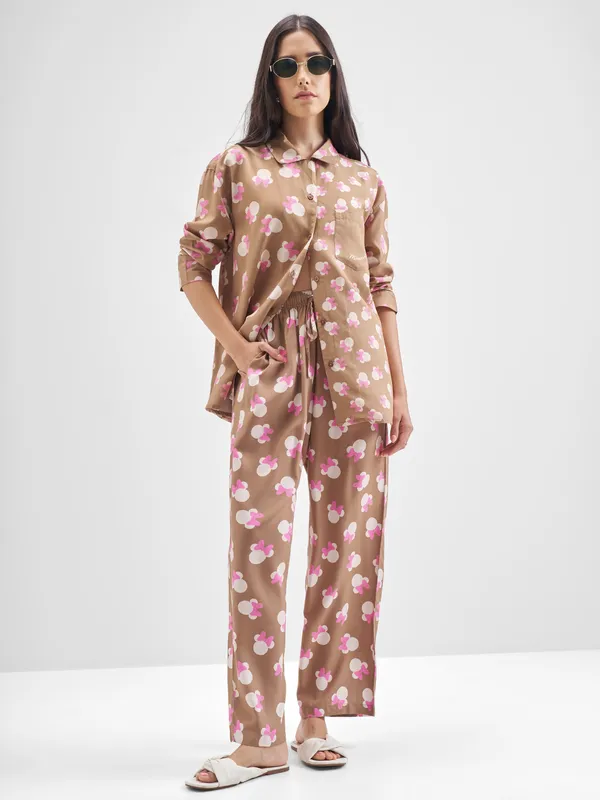 Disney By Tokyo Talkies Women Brown Minnie Mouse Shirt With Trouser Co-Ords