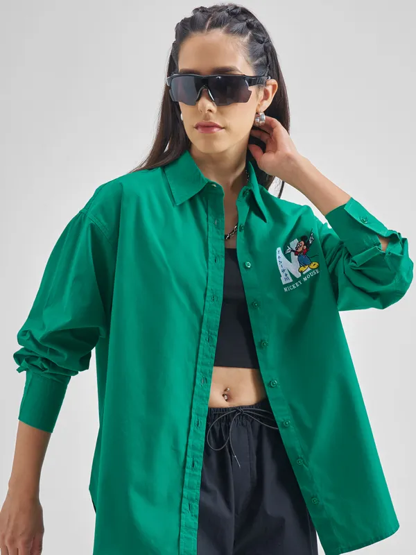 Disney By Street By Tokyo Talkies Women Green Mickey Mouse Printed Casual Shirt