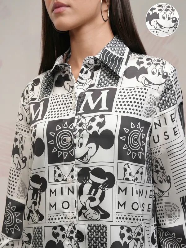 Disney By Tokyo Talkies Women White Minnie Mouse Printed Casual Shirt