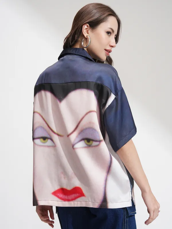 Snow White And Evil Queen Women Printed Casual Shirt