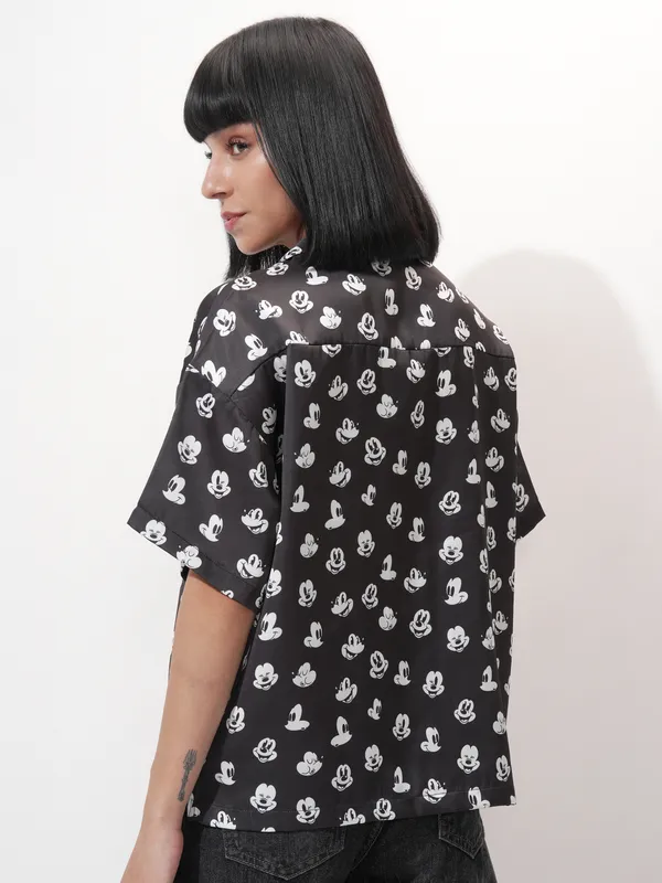 Disney By Tokyo Talkies Women Black Mickey Mouse Printed Casual Shirt