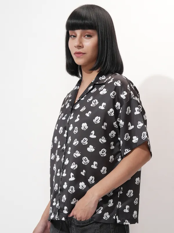 Disney By Tokyo Talkies Women Black Mickey Mouse Printed Casual Shirt